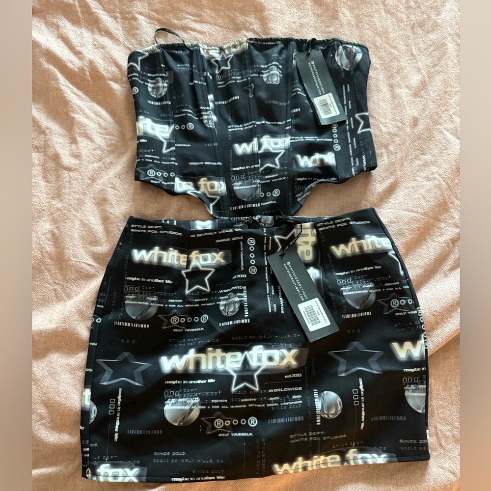 White Fox Boutique Black and White Graphic Skirt Set